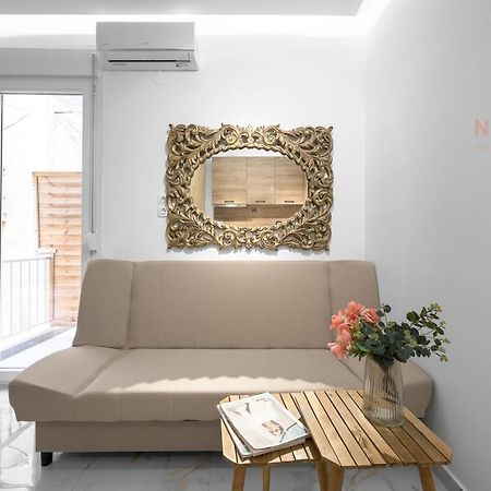 Di Legno, Nilie Hospitality Mgmt Apartment Salonic Exterior foto